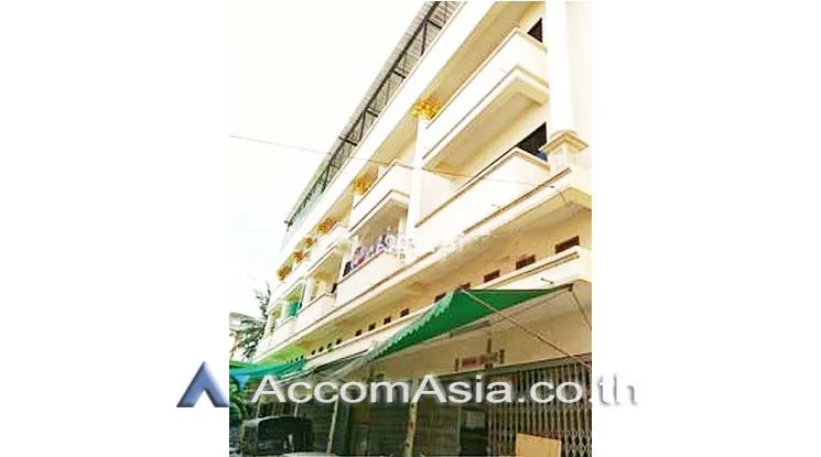 unit Office space For Sale in Sathorn, Bangkok  near BTS Surasak (AA13802)
